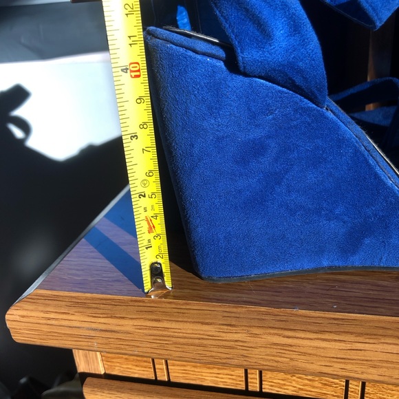 ARDENE | Free w/purchase | Blue Suede Heels Sandals Never Worn Size 6/36 - Picture 6 of 7